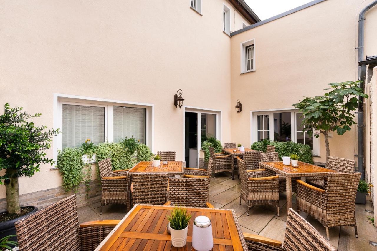 Cityhotel Bernburg Esterno foto