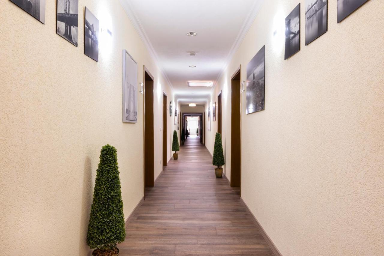 Cityhotel Bernburg Esterno foto