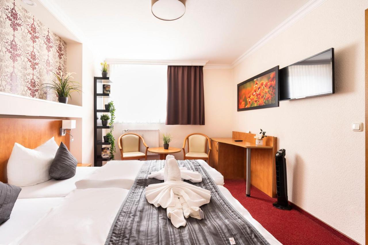 Cityhotel Bernburg Esterno foto