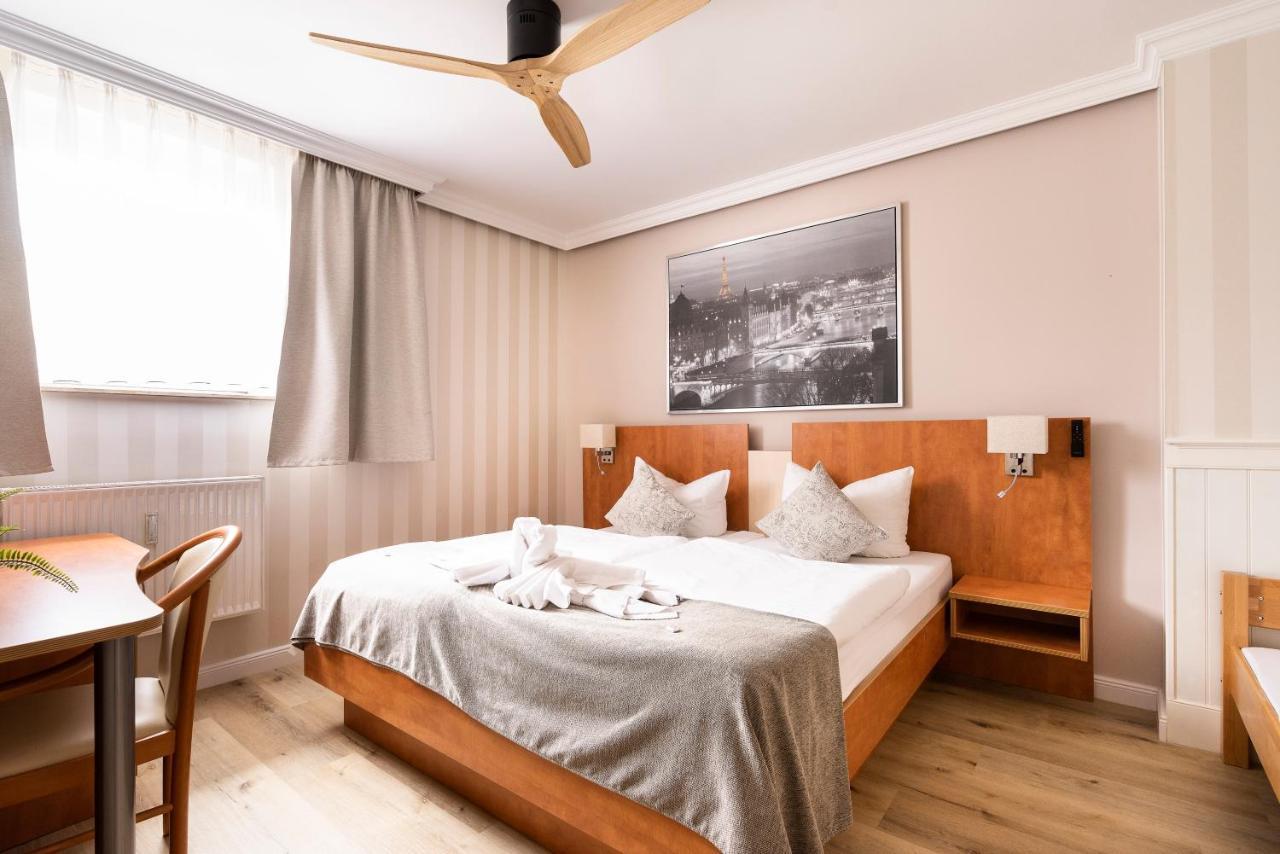 Cityhotel Bernburg Esterno foto